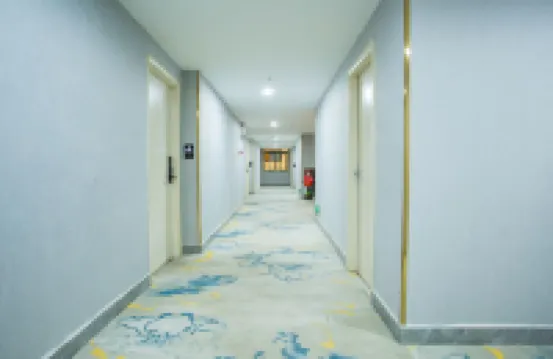 Fulin Business Hotel (Shanghai Gao Binjiang Park) - 2-Star