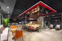 Me Young Me House Hotel (Changsha Wuyi Square Helong Stadium Branch)