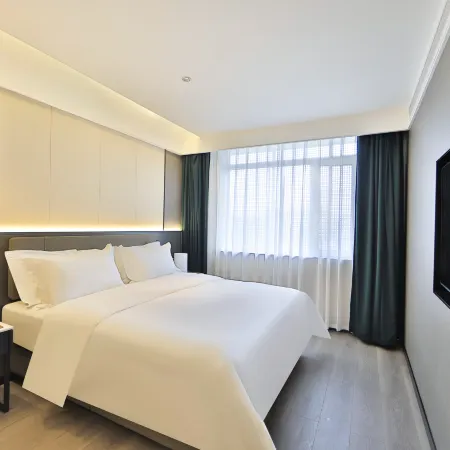 Flower · Designer Hotel (Yanji Yanbian University Korean Folk Garden)