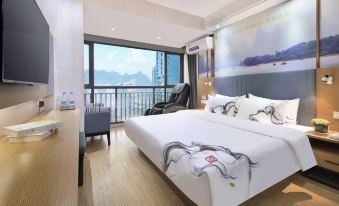 Huagongguan Yunxiao Hotel