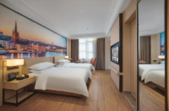 Vienna International Hotel (Xiangyang Minfa Square Fanyue Center Branch)