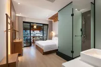 Wenxi Lanyue Homestay (Furong Town Waterfall Branch) Hotel di Yongshun