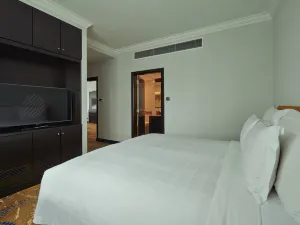 Pullman Kuala Lumpur City Centre Hotel & Residences