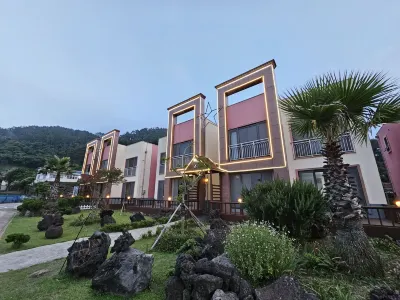 Red Castle Pension Hotel in zona Yunjungno Avenue