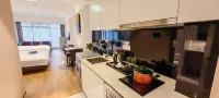 EFC Oakmade Service Apartment - Pool