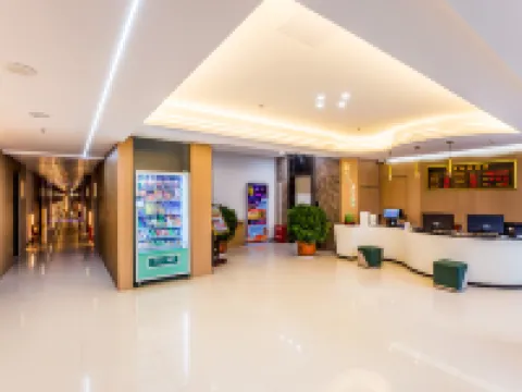 Shengyi Light Luxury Hotel (Chengde South Station Store) Hoteles en Chengde