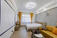 Kaichun Homestay (Mudanjiang Wanda Plaza)