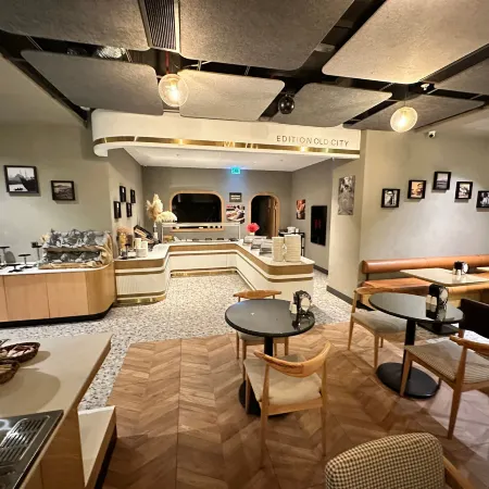 Edition Old City Hotel Отели рядом с достопримечательностью «Аксарай»