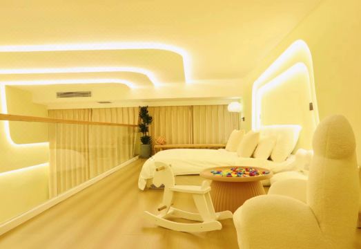 LuoLanXiao Zhu의 별빛 객실