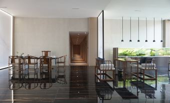 Shuijie Yaju Theme Hotel (Funing Shajishui Street E-commerce Culture Park)