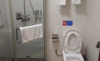 Wuwei Xindu Business Hotel