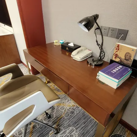 Bozhou Hotel