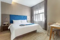 Homeinn Selected Hotel (Jinzhong Yuci University Town Wanda Plaza) - parking