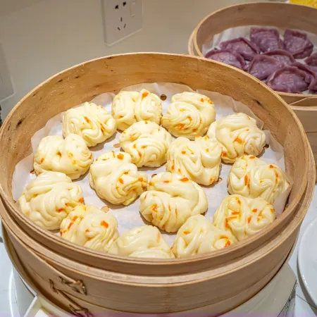 Yishuwan Hotel (Hi-tech Zone Shimao 52+ Shopping Center)