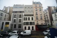 Enjoy Hostel Hotel a Parigi