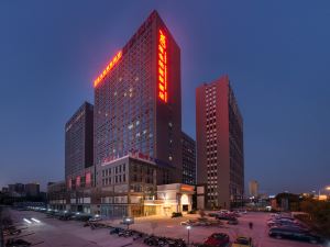 Vienna International Hotel (Nanning Baisha Shizhuling Metro Station)