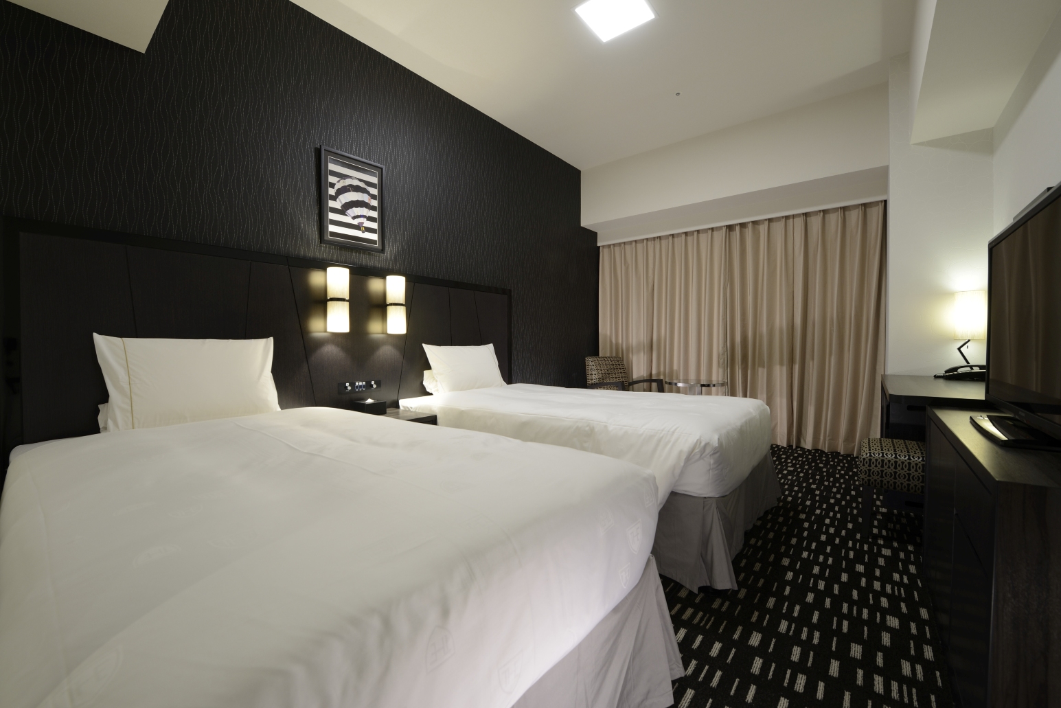 hotel 2