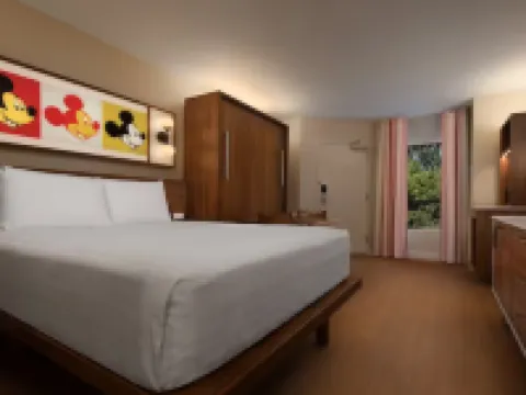 Disney's Pop Century Resort - Classic Years オレンジのホテル