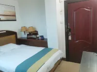 Jingu Garden Hotel (Wenchang Railway Station Wennan Old Street)