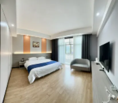 施秉聚庭飯店（杉木河夜漂景區大門店）