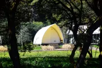 Shangri-la Rongqia·Glamping Namcuo Hot Spring Tent Camp