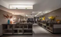 Martell Art Hotel (South Wanda Plaza Branch)