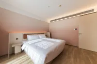 HanTing Hotel (Hohhot Railway Station Sports Center Subway Station) Hotels in Hohhot