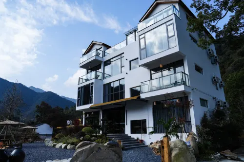 Sanqingshan Xiyunjian Homestay