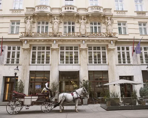 Steigenberger Hotel Herrenhof Hoteles en Viena