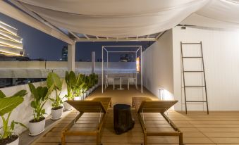 The Lair Bangkok - 3 mins walk to ICON SIAM
