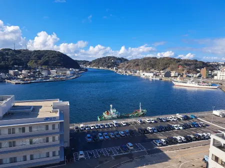 Shimonoseki Station West Washington Hotel Plaza Отели рядом с достопримечательностью «Kaikyo Yume Tower（360° Sky View）»