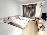 Kuandian Fengyang Hotel