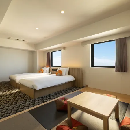 OMO Kansai Airport by Hoshino Resorts Отели рядом с достопримечательностью «Аутлет-центр Rinku Premium»