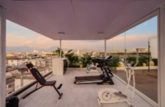 雲溪海棠·日照金山全景空中花園酒店