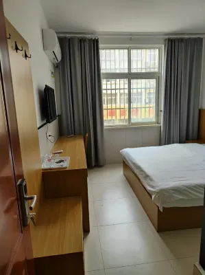 Wuhu Jingyi Hotel