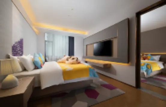 Days Hotel by Wyndham Foshan Nanhai Hotels near Wenhanhu Park