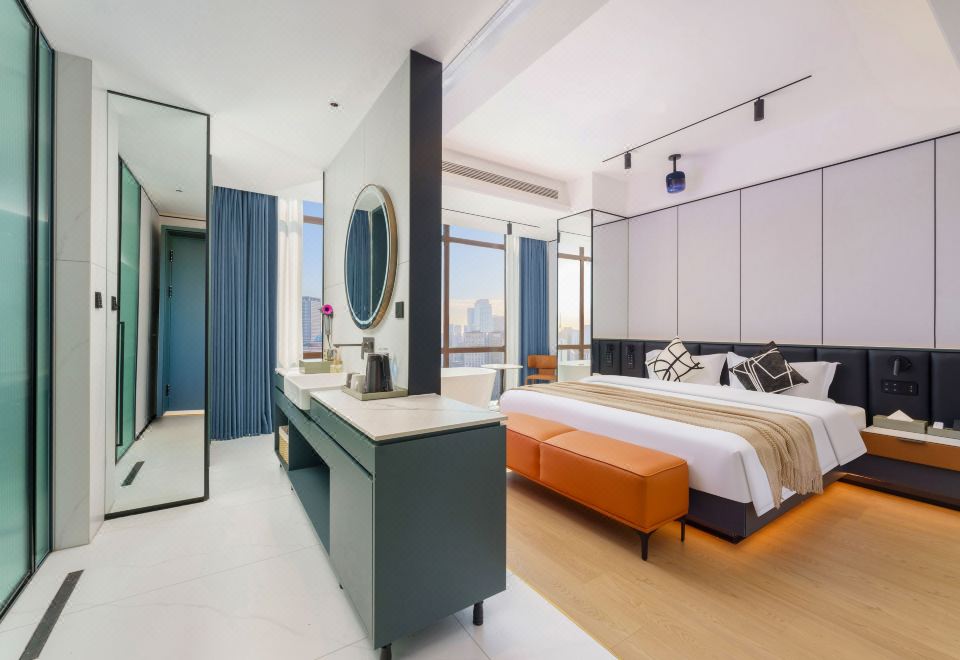 Jingyue ·Sky City Hotel