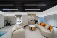 Journey Hotel (Yichang Three Gorges Tourist Center Wanda Plaza Branch)