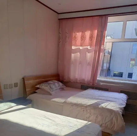 Zhaoyuan Warm Homestay