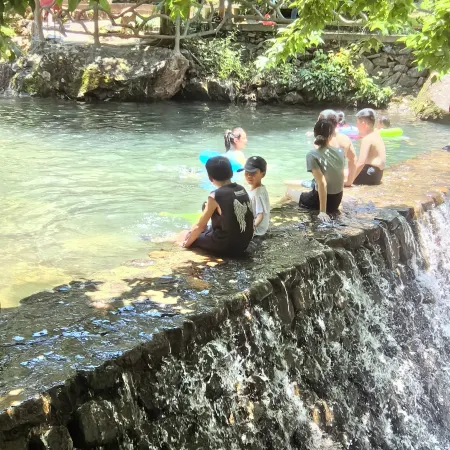 Ninghai Lanting Hot Spring Art Hotel