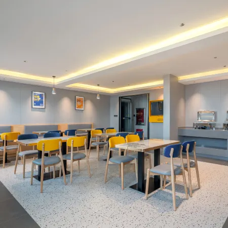 7Days Inn Hotel (Tongling Zongyang Lianhu Development Zone)