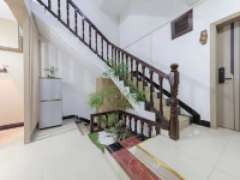 Yueying Tuojiang Riverview Homestay(Phoenix Ancient City) โรงแรมในเฟิ่งหวง