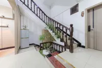 Yueying Tuojiang Riverview Homestay(Phoenix Ancient City)