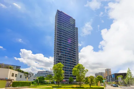 Xicheng Hotel (Shenzhen Fucheng Tianhong Qiankeng Subway Station Branch)