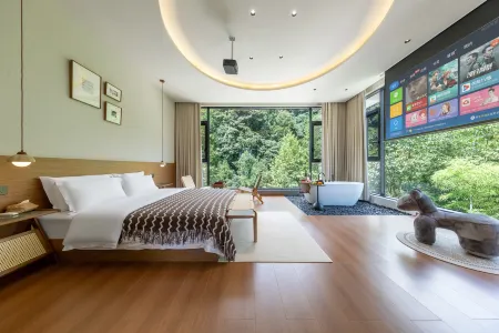 Forest Stream Gully Homestay Отели рядом с достопримечательностью «Bifeng Gorge»