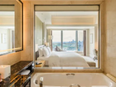 南寧南湖名都大酒店 鄰近李明瑞,韋拔羣烈士陳列館的酒店