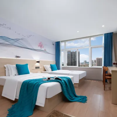Baoli Starry Sky Hotel (Huazhong Normal University Huquan Subway Station Store Hotels near Hubei Vocational College of Art