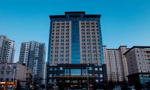 Qianyue Hotel (Qingyang Xifeng Airport Branch)