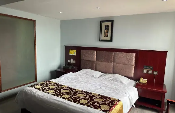 盈江財富主題酒店