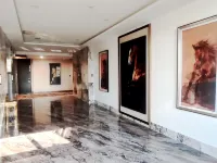 烏魯木齊一帶一路主題酒店（紅光山國際會展中心店） 鄰近新疆國際會展中心的酒店
